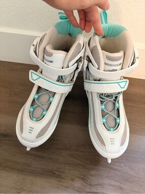 Kids White and Teal Adjustable Inline Skates